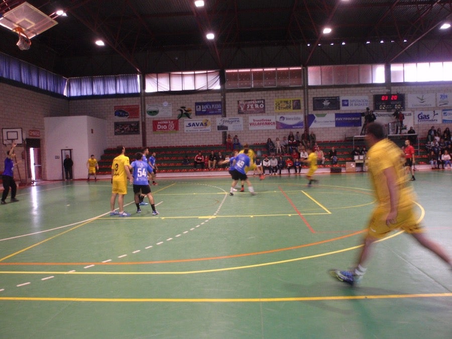 Un Villafranca certero cosecha su segunda victoria consecutiva en Huelva ante PAN Moguer (26-29)