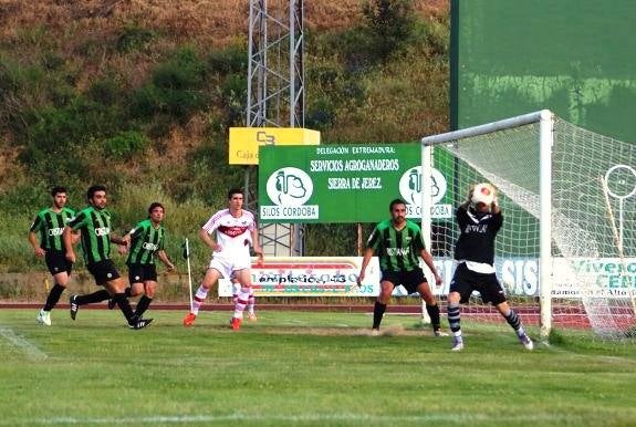 El Moralo asalta Jerez en el último suspiro