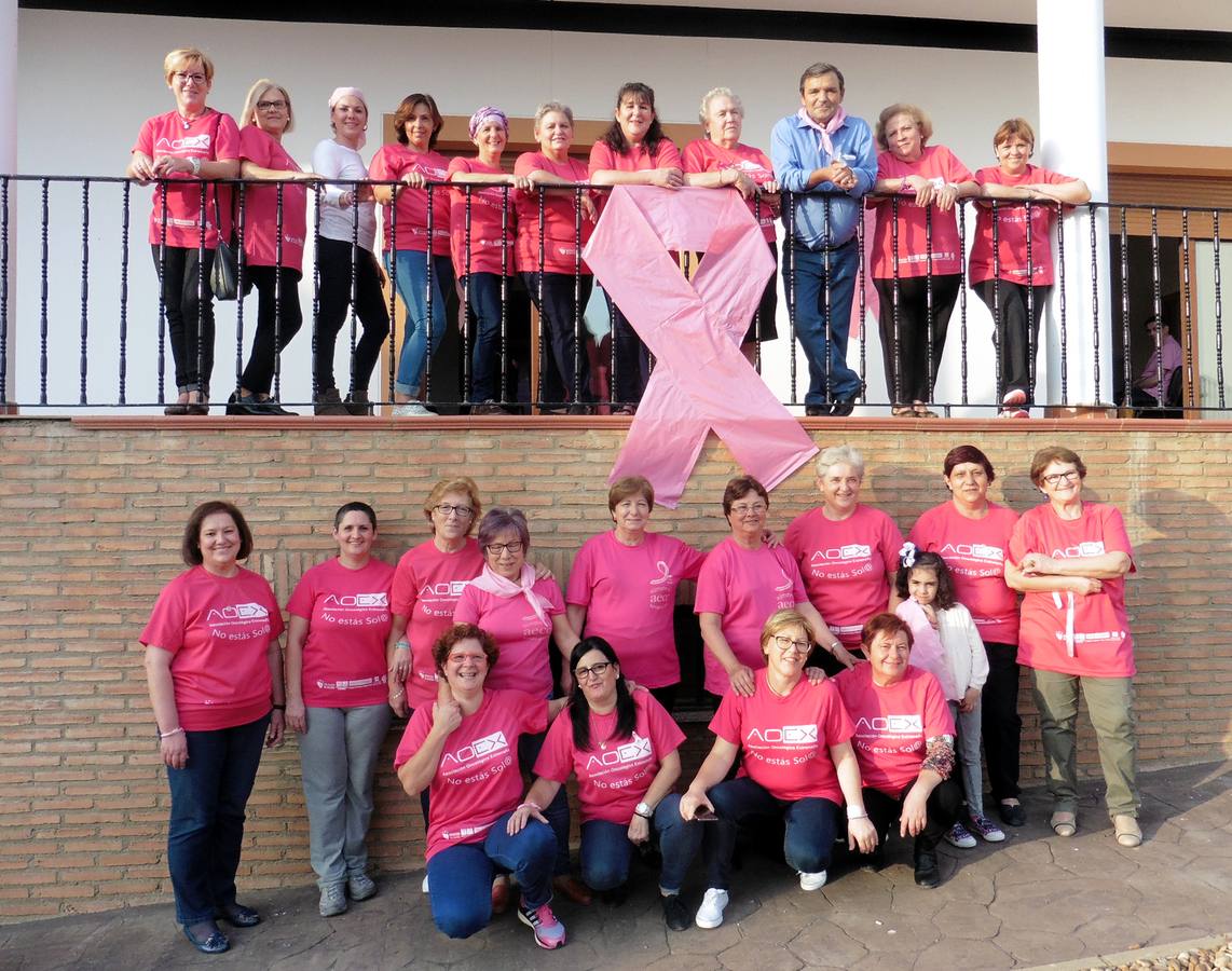 La delegación local de la AOEx celebra el Día Mundial contra el Cáncer de Mama