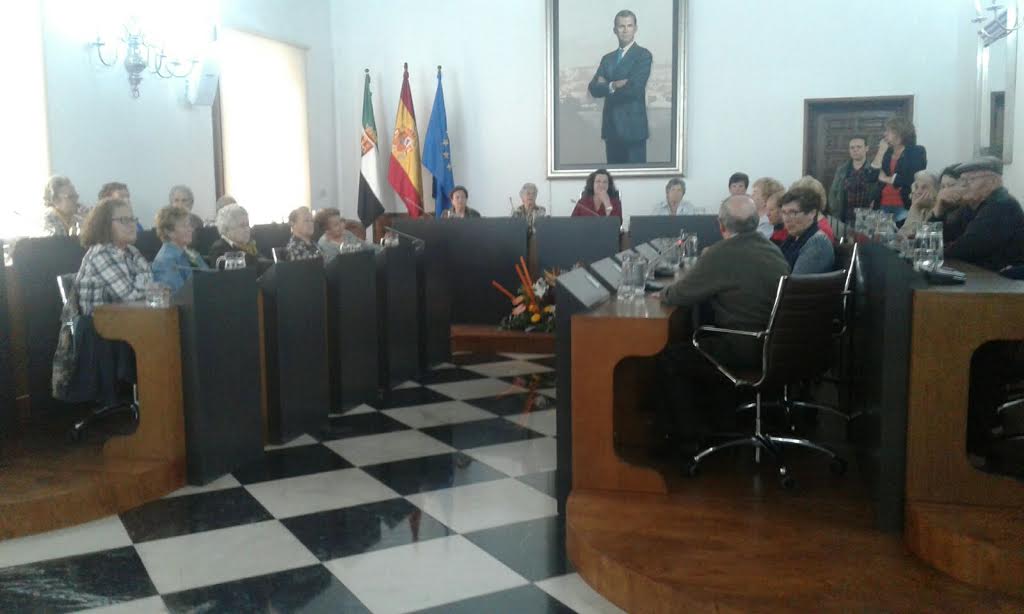 Charlas, juegos, cata de queso y visitas para la semana cultural de los mayores
