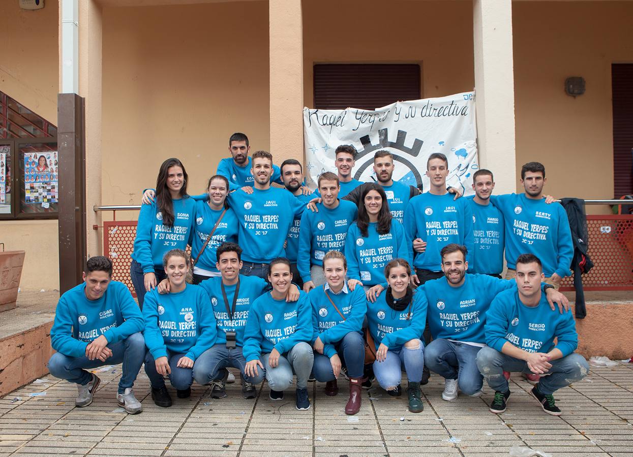 Raquel Yerpes, abanderada de la Juventud Cauriense