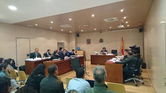 El acusado en el juicio del accidente de Castuera culpa al conductor del autobús