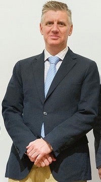 La Escuela de Padres del Colegio San José abordó la comunicación fluida en la familia