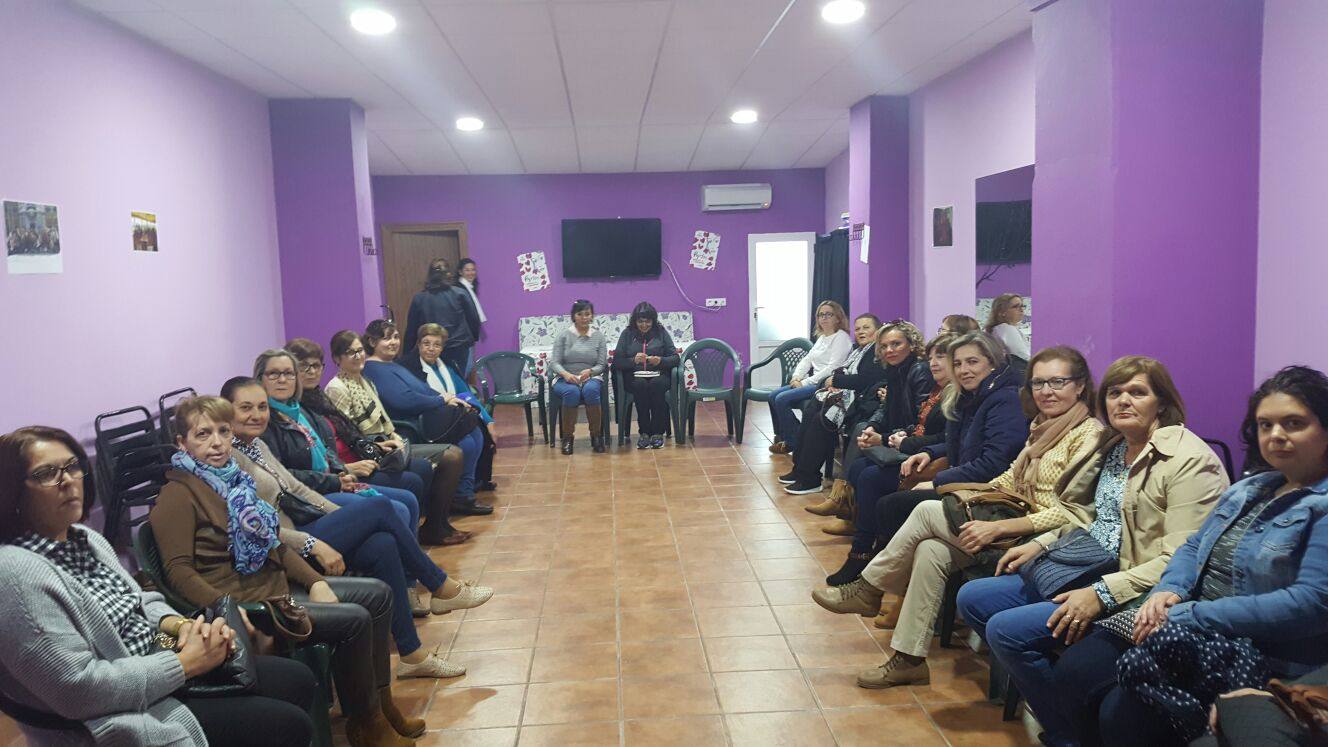 Impartido el curso "Las cuatro mujeres"