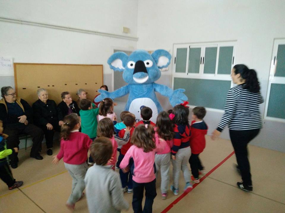 Visita del centro de día y de noche al colegio