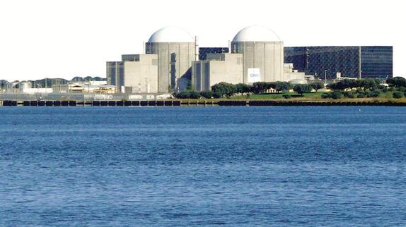 Medioambiente publica su visto bueno al ATI de Almaraz