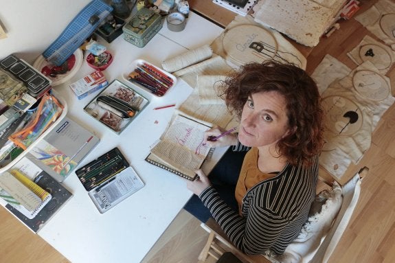 La docente que educa con el arte