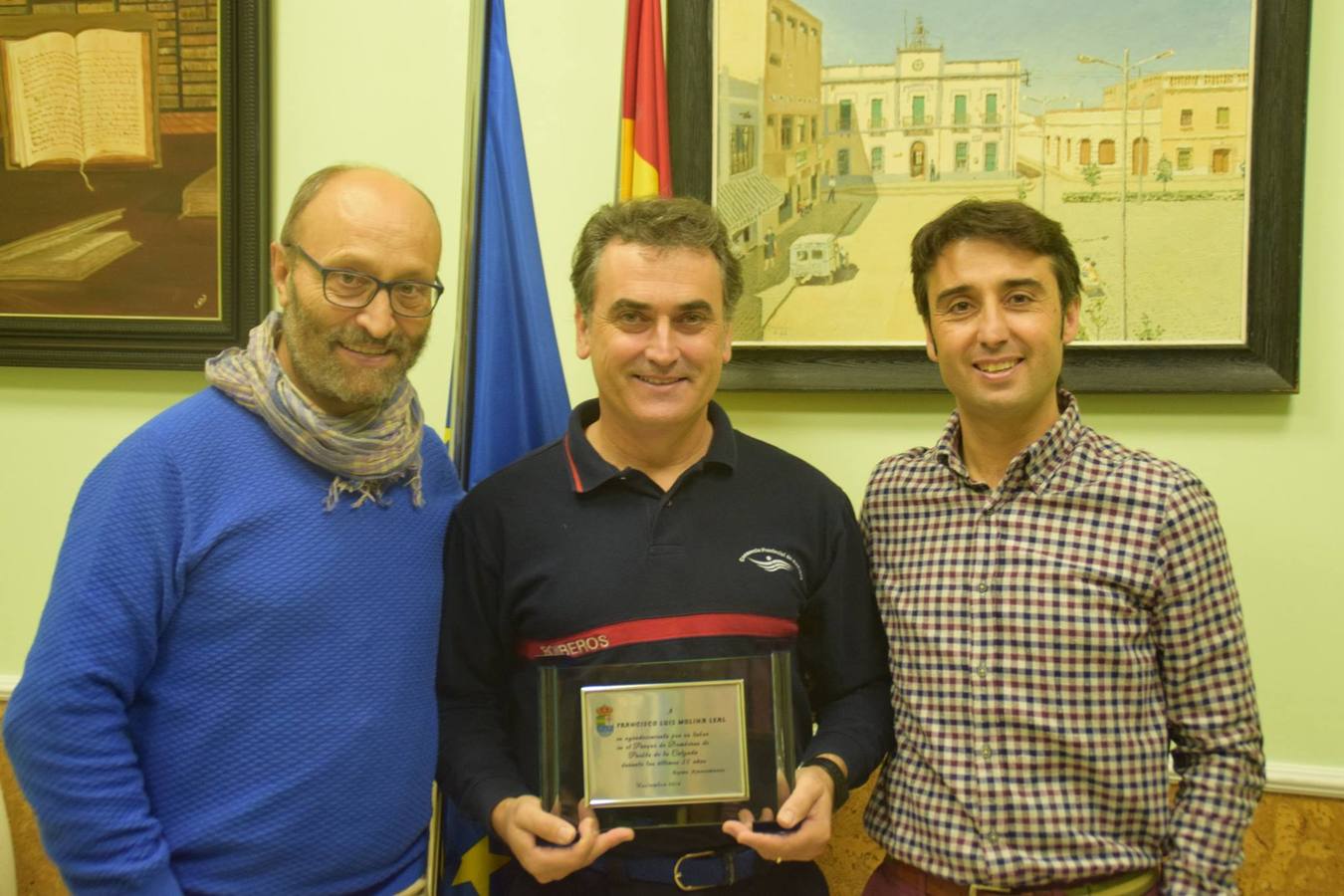 Reconocimiento a los 25 años de experiencia en el Parque de Bomberos