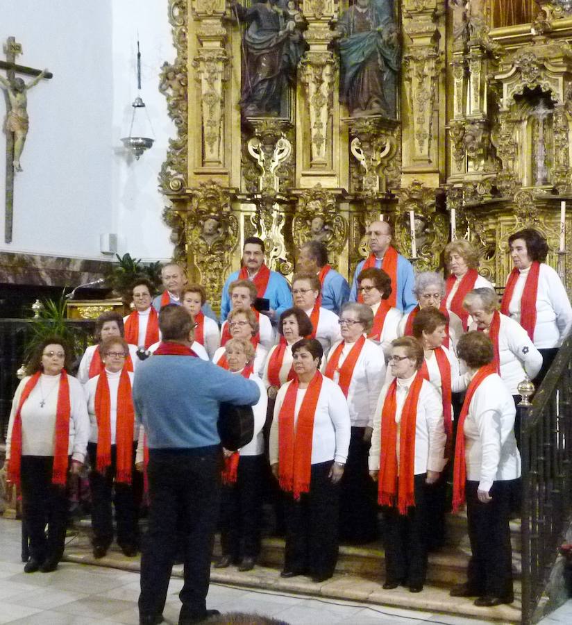 El Coro del Hogar de Mayores participa en el Certamen Provincial de Villancicos