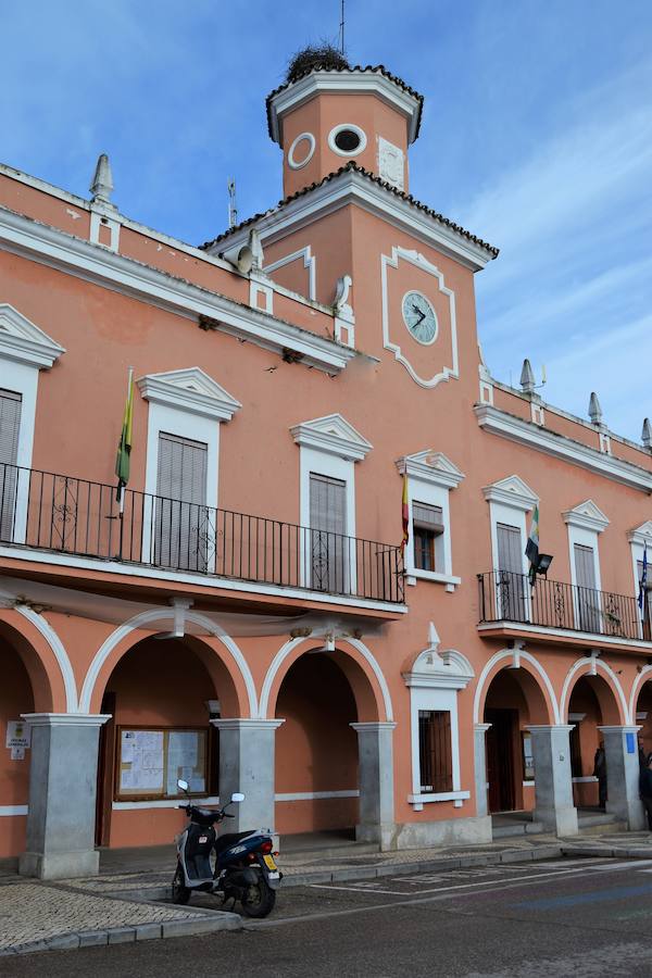 El Ayuntamiento oferta 7 puestos de trabajo pertenecientes al Plan de Empleo Social