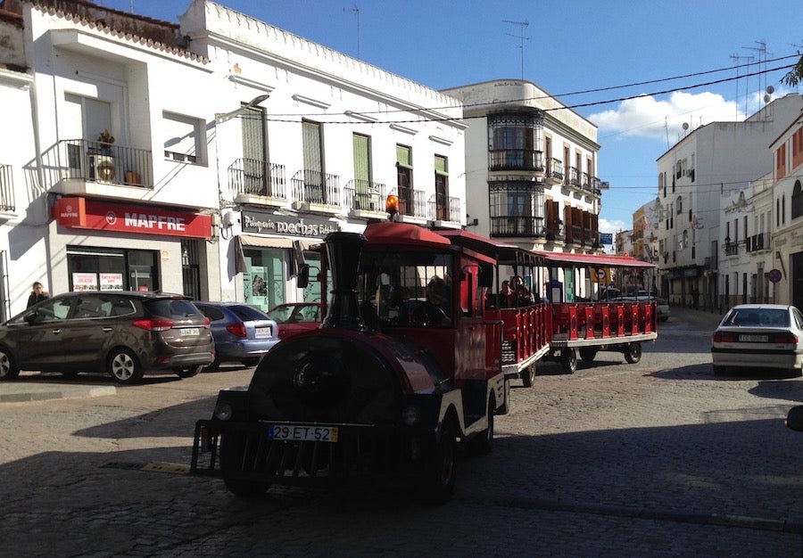 Expobarros se despide entregando un premio de 400 euros sorteado entre los asistentes
