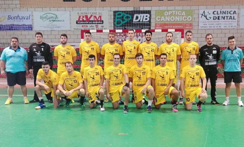 El Cafetería Europa comienza a remontar el vuelo tras su victoria (20-22) contra el BM Manzanares