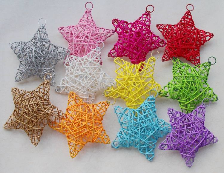 Taller de estrellas de Navidad, esta tarde en la biblioteca