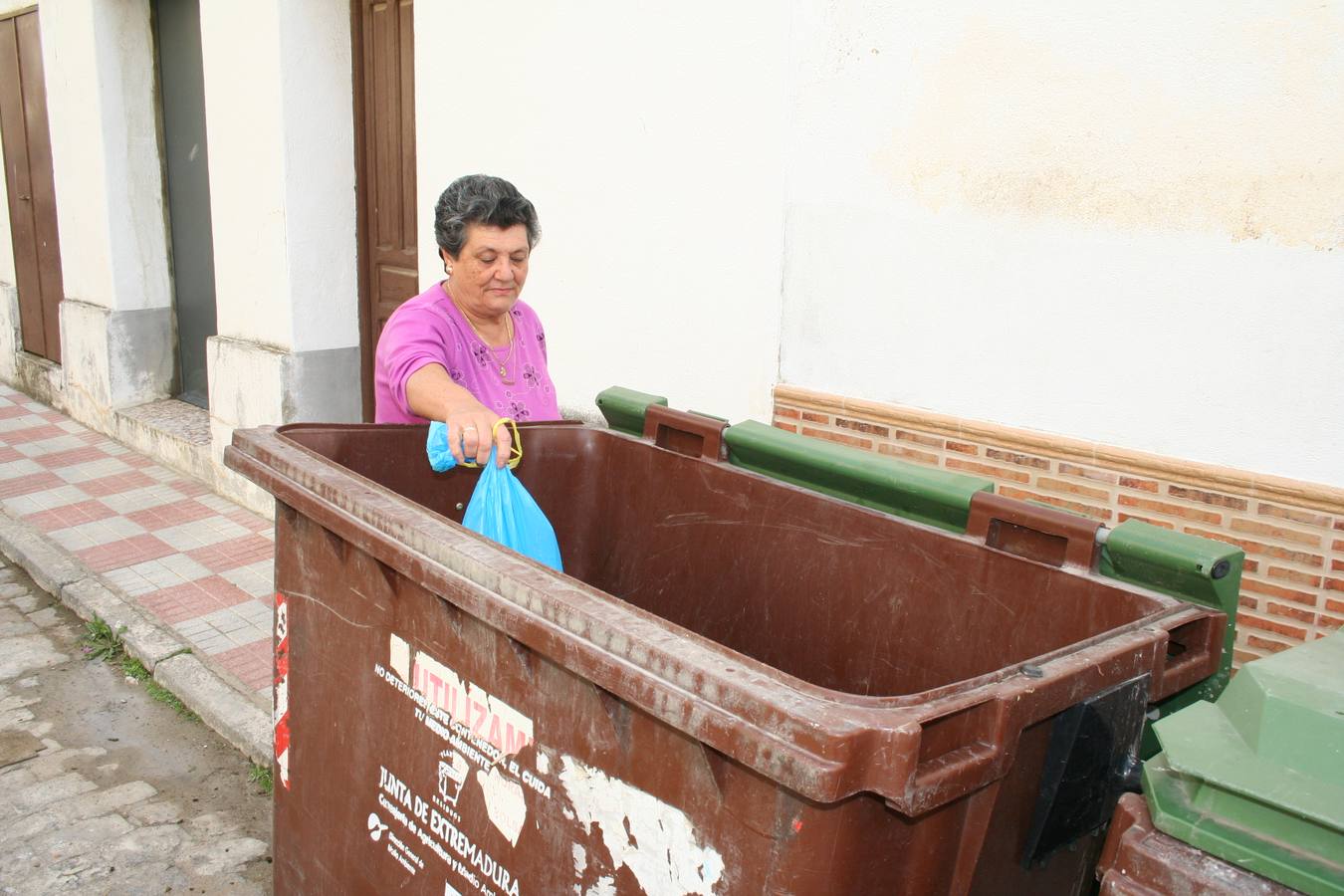 Promedio gestionará desde mañana la recogida de basuras de Campanario