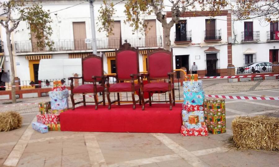 La plaza está preparada para recibir la visita de los Reyes Magos