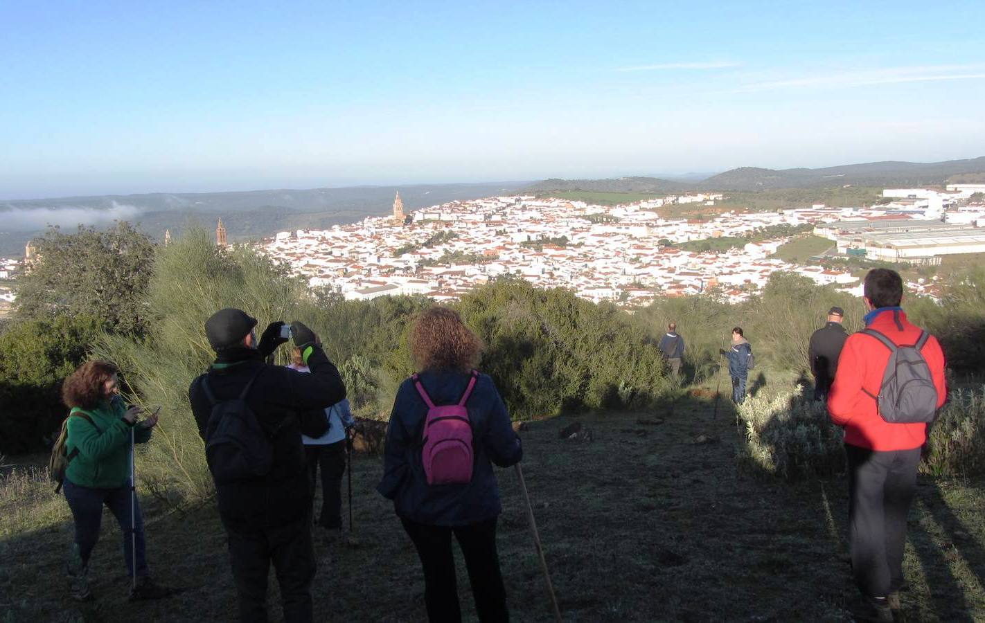El grupo senderista ‘Las Chorreras’ retoma su marcha en este 2017 con 12 nuevas rutas