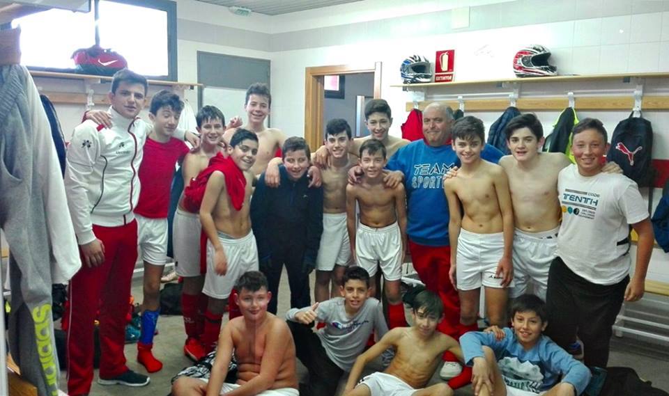 El infantil del 'Campa' arranca el 2017 consiguiendo su primera victoria en liga