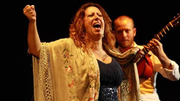 Nane Ramos, la flamenca extremeña que triunfa en Nimes
