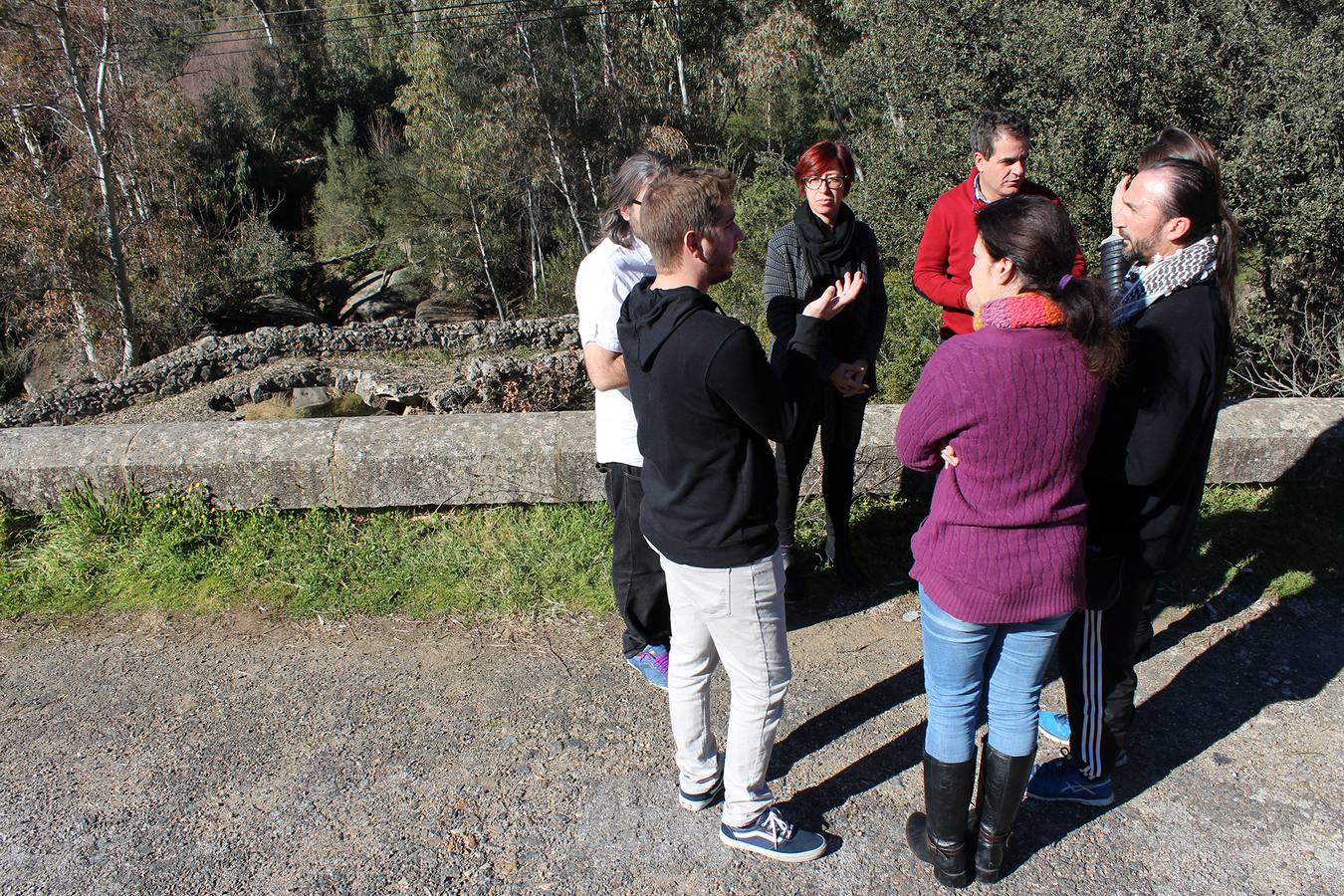 El Círculo de Podemos Jerez de los Caballeros celebra una asamblea en Brovales para abordar las necesidades de las pedanías