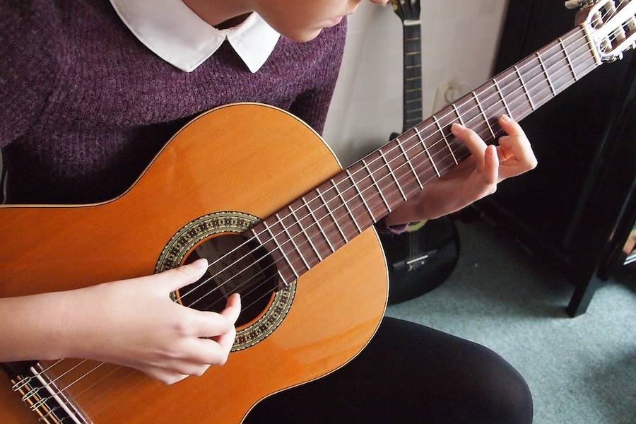 Los alumnos de guitarra de la Escuela Municipal de Música realizarán una audición