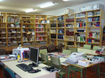 Dos centros educativos arroyanos recibirán una ayuda para la mejora de sus bibliotecas