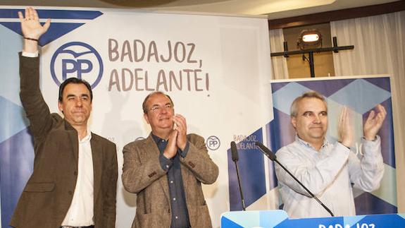 Fragoso alaba la honradez de su equipo de gobierno y sus alcaldes pedáneos