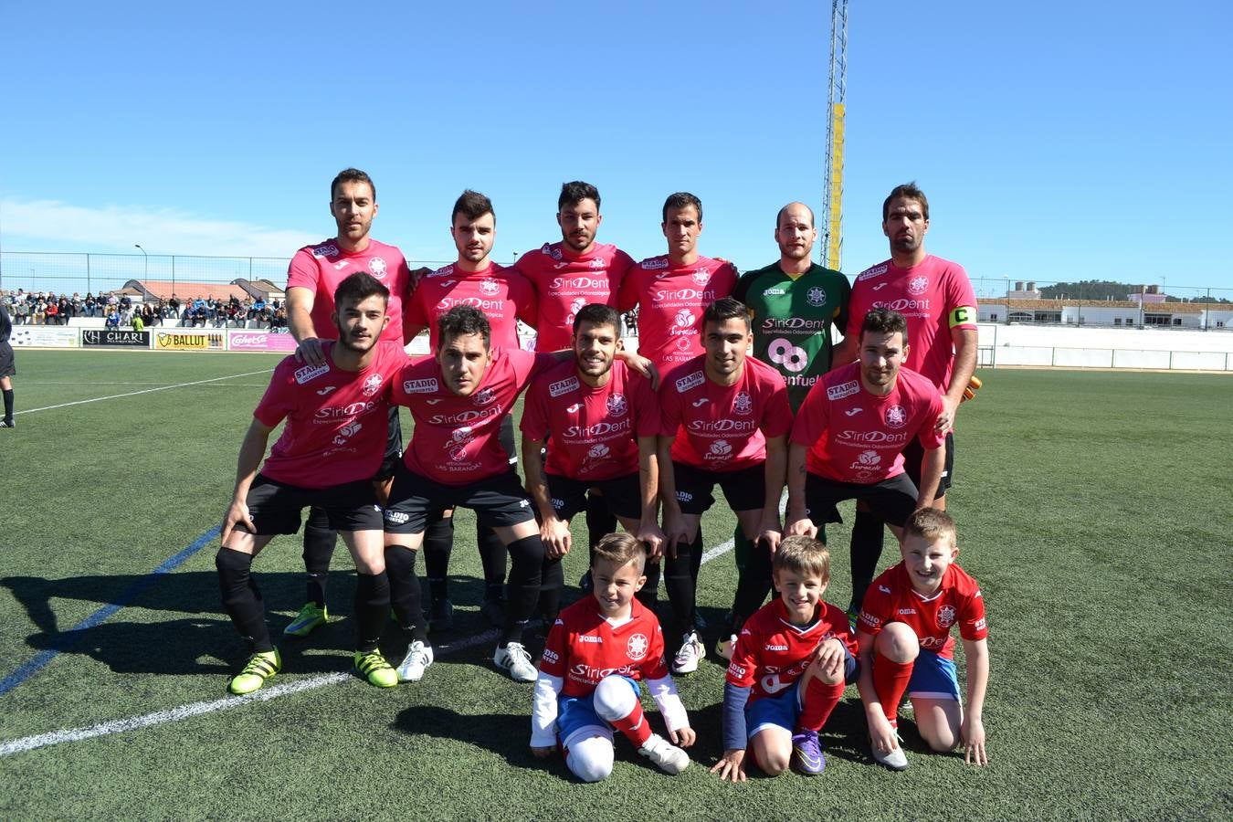 La Estrella frenó en seco al Don Benito en un partido muy disputado
