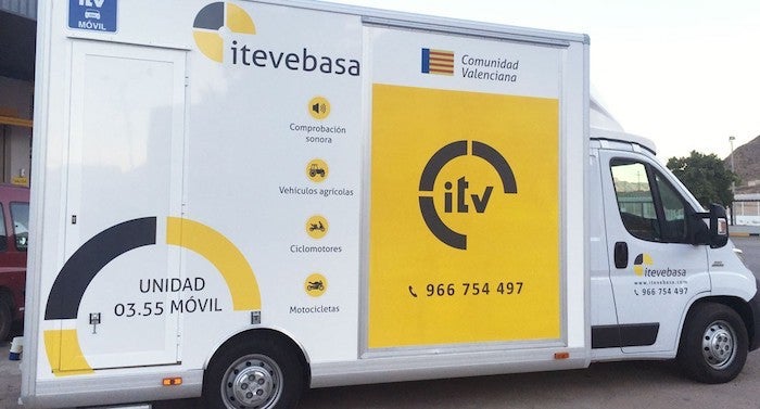 Una ITV móvil para vehículos ligeros y motocicletas visitará Villafranca entre el 21 de marzo y 7 de abril