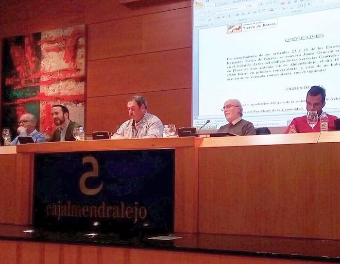 La Comunidad de Regantes 'Tierra de Barros' aprobó el presupuesto de 2017