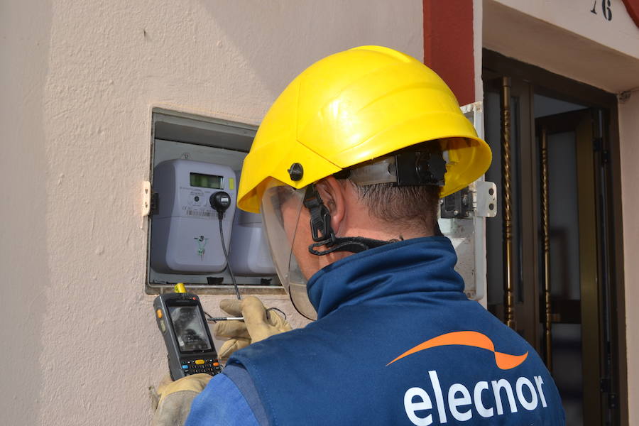 Endesa instala los contadores de la telegestión