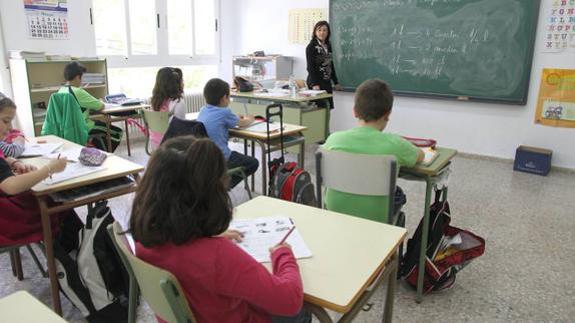La convocatoria de listas extraordinarias para profesores se publica entre "hoy y mañana"