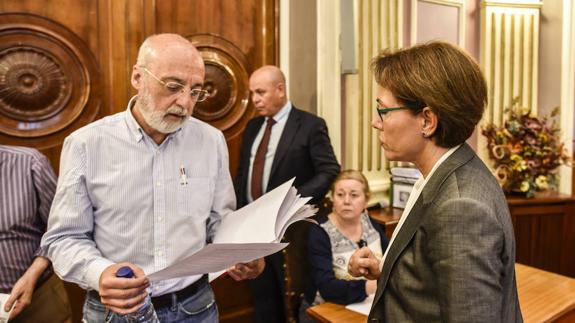 El Pleno despeja la apertura del aparcamiento de Conquistadores