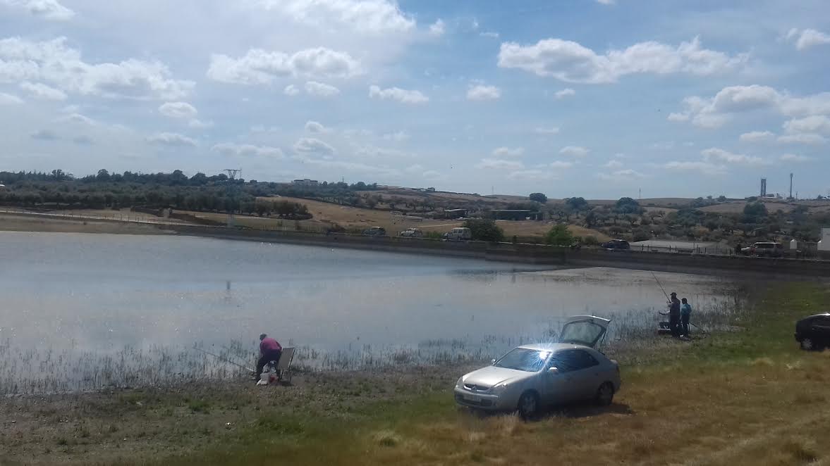 Buen inicio de la temporada de pesca en La Charca