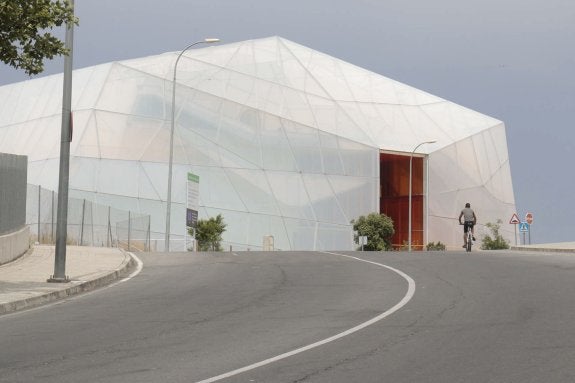 Incertidumbre en el Palacio de Congresos de Plasencia