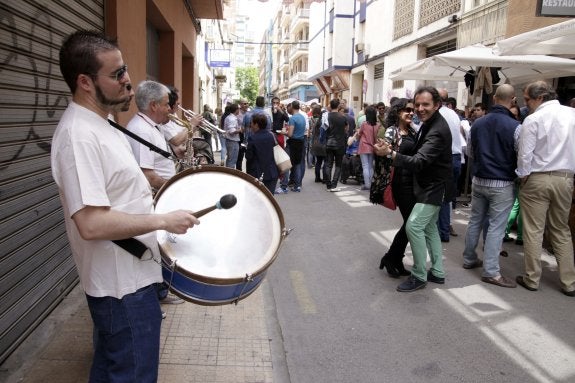 La feria de día vuelve a ser alternativa de diversión en el centro de la ciudad