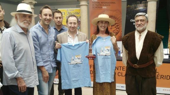 El concurso para el diseño de la camiseta del teatro finaliza hoy