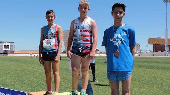 El equipo cadete-juvenil masculino se proclama campeón de la Liga Regional