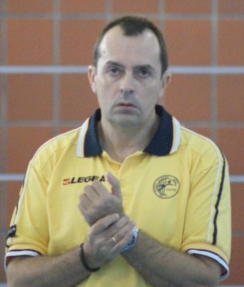 El extécnico del PAN Moguer, Fernando Castelló, ficha como entrenador del Balonmano Villafranca