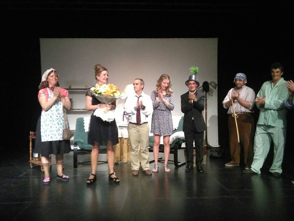 La Sala Guirigai se llenó con el espectáculo 'Cámara y Telón'