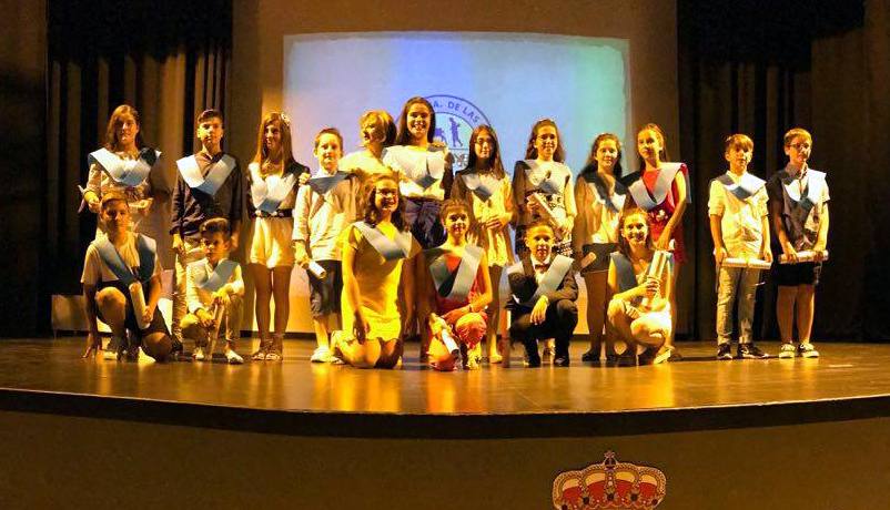 Los alumnos de sexto celebran el acto de graduación
