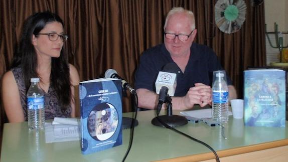 Juan Pedro Viñuela presenta sus dos nuevos libros sobre la felicidad