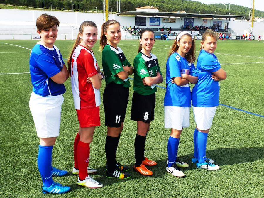 ¡Nosotras queremos jugar al fútbol!