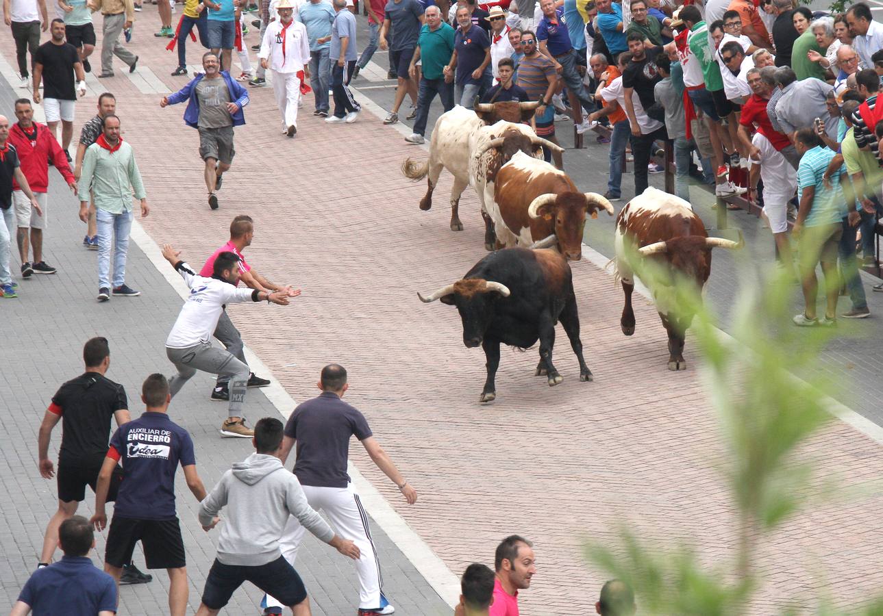 Un gran toro de El Juli puso el broche final a las Fiestas de San Juan 2017
