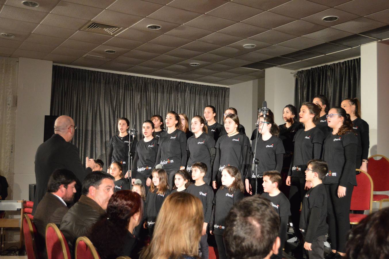 La escolanía Pueri Angelorum participa en el Encuentro de Pueri Cantores 'Ciudad de Adra'