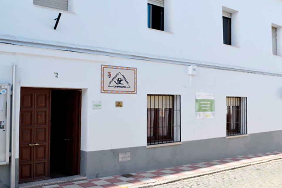 La Universidad Popular estará cerrada por las tardes en verano