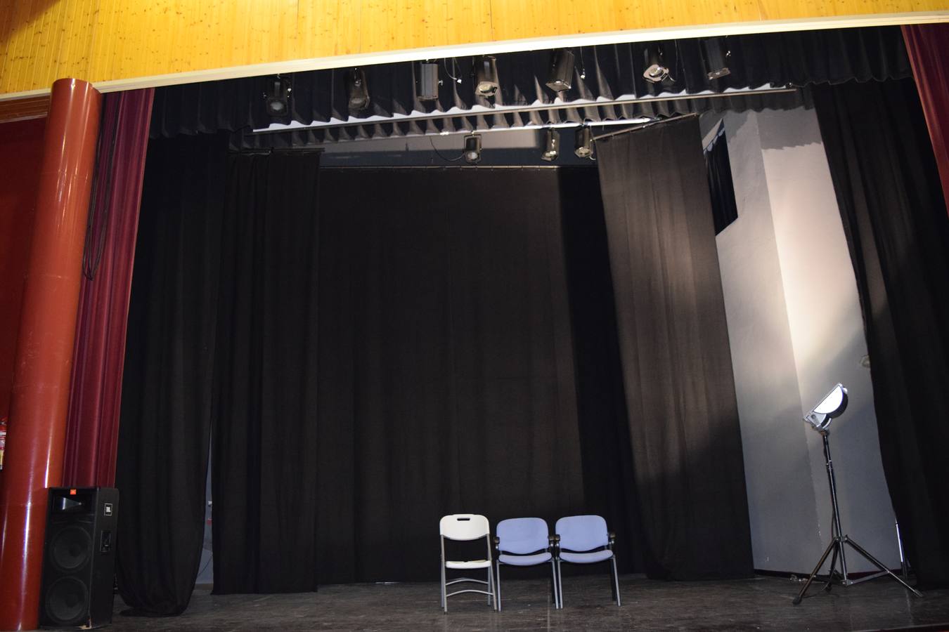 Acometen diversas mejoras en la maquinaria escénica del teatro Olimpia