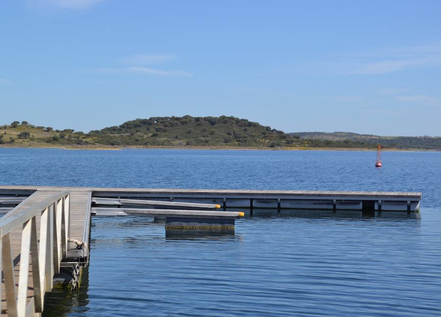 'Cruzando Mares' la travesía con piraguas se pospone al 6 de septiembre