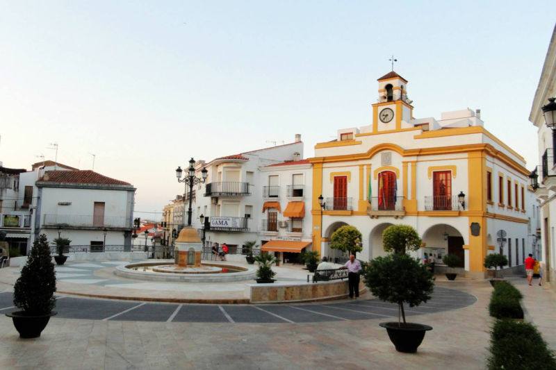 Presentan 181 solicitudes para integrar la bolsa de empleo social del Ayuntamiento