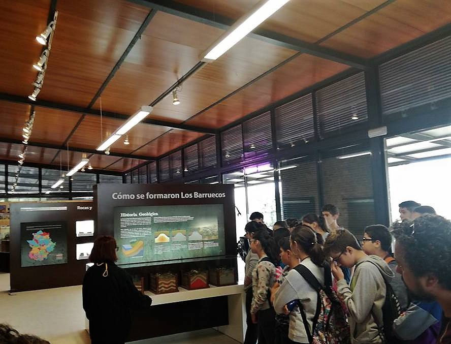 Estudiantes del IESO San Ginés y del INCLUDES de Almendralejo realizan una convivencia en Cáceres