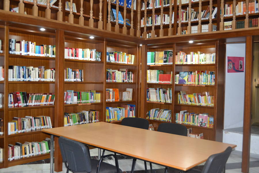 La biblioteca acogerá la charla 'La familia y su vivienda ante los riesgos financieros'